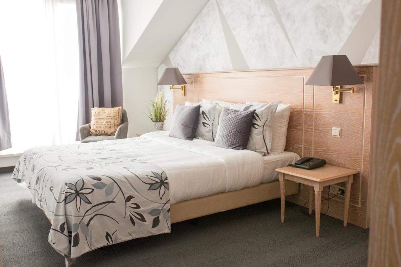 Aparthotel Axl Flathotel Continental Stay 익셀레스 외부 사진