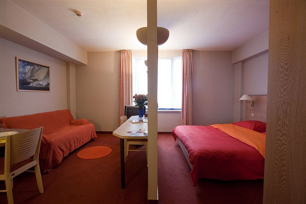 Aparthotel Axl Flathotel Continental Stay 익셀레스 외부 사진
