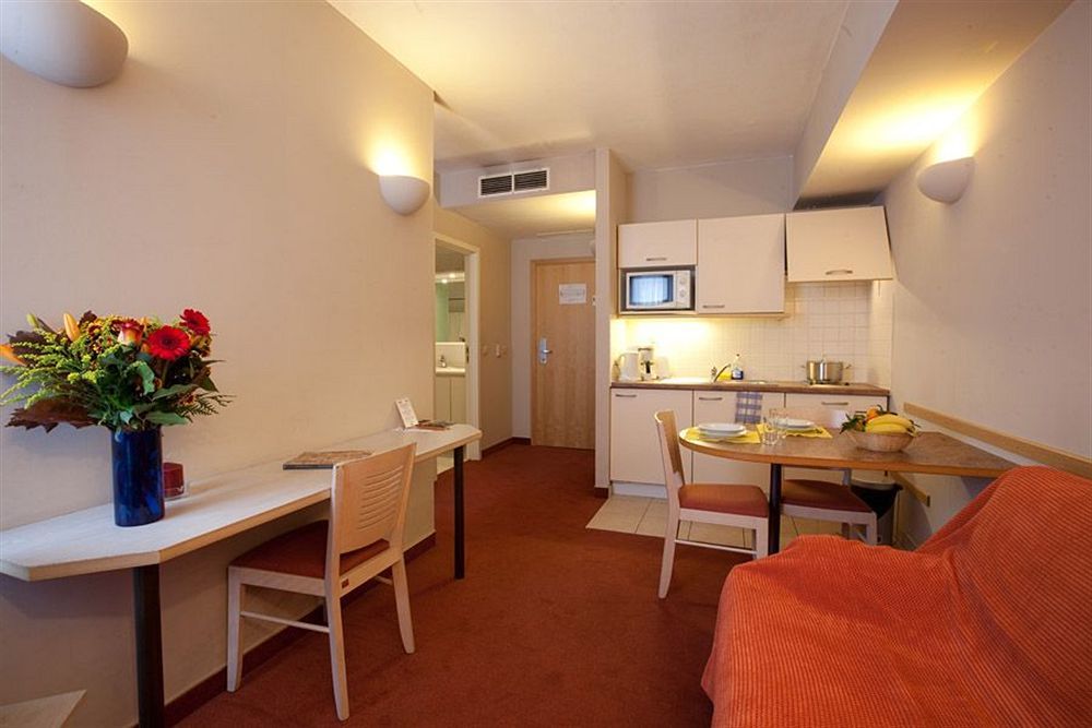 Aparthotel Axl Flathotel Continental Stay 익셀레스 외부 사진
